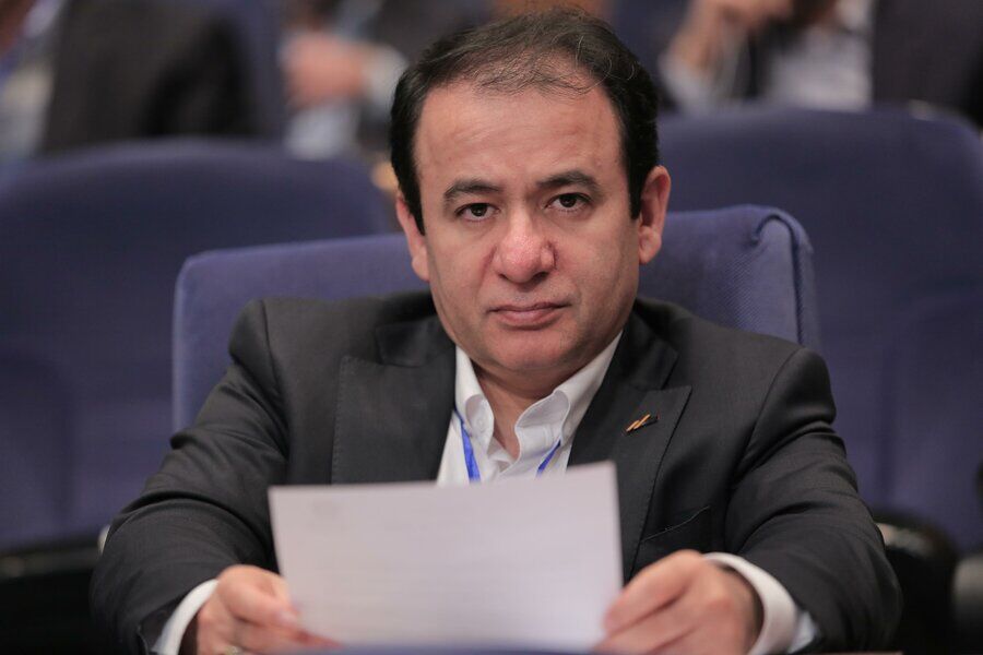 اجرای برجام، سقوط سهام «ایران خودرو» و «سایپا» را جبران می کند